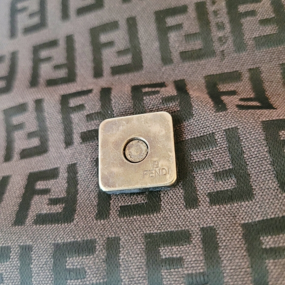 Fendi Mama Baguette - Picture 9 of 14